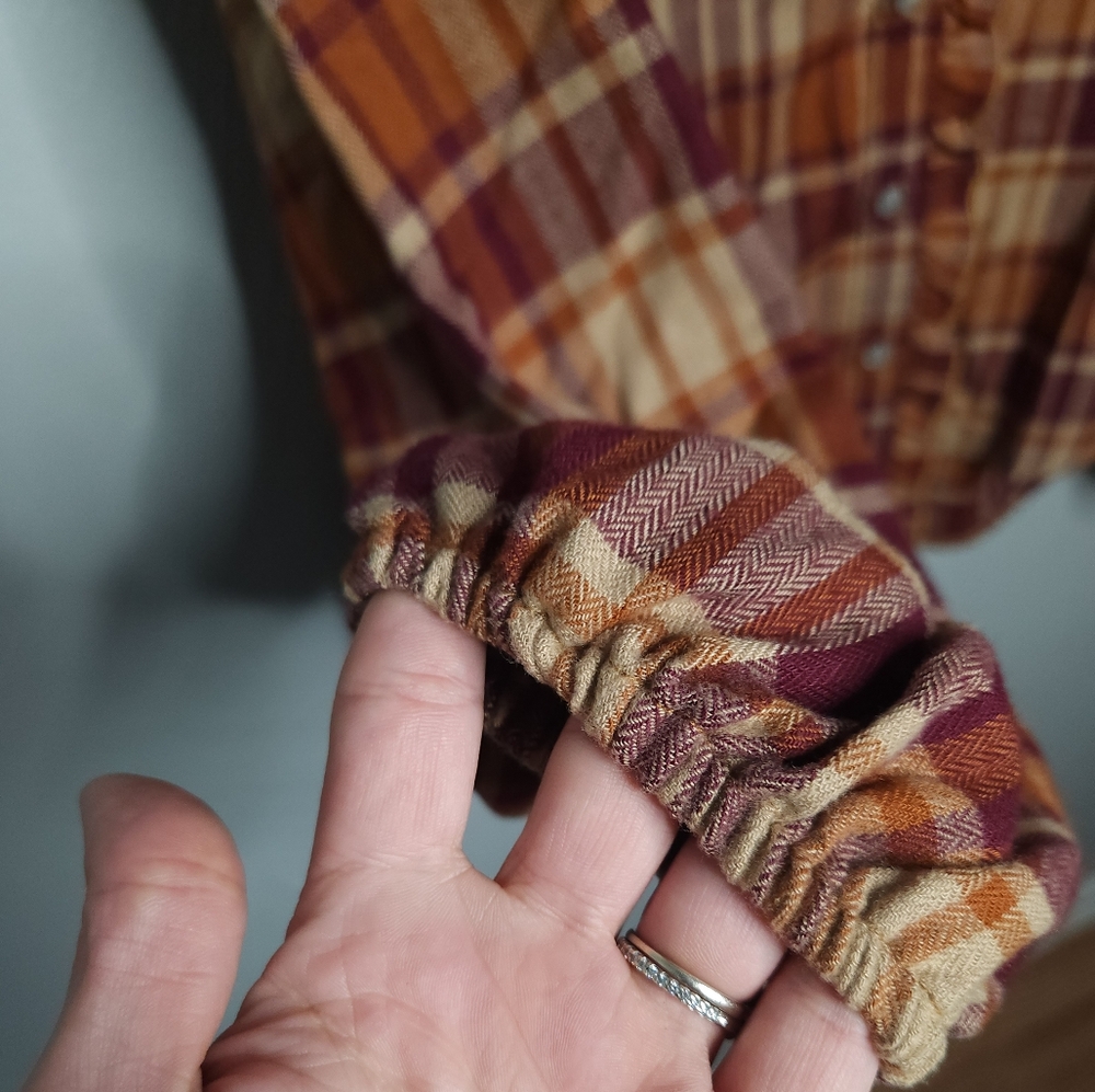Frye• Ruffle orange/brown flacket button-down plaid shirt. Sz M - Picture 12 of 14